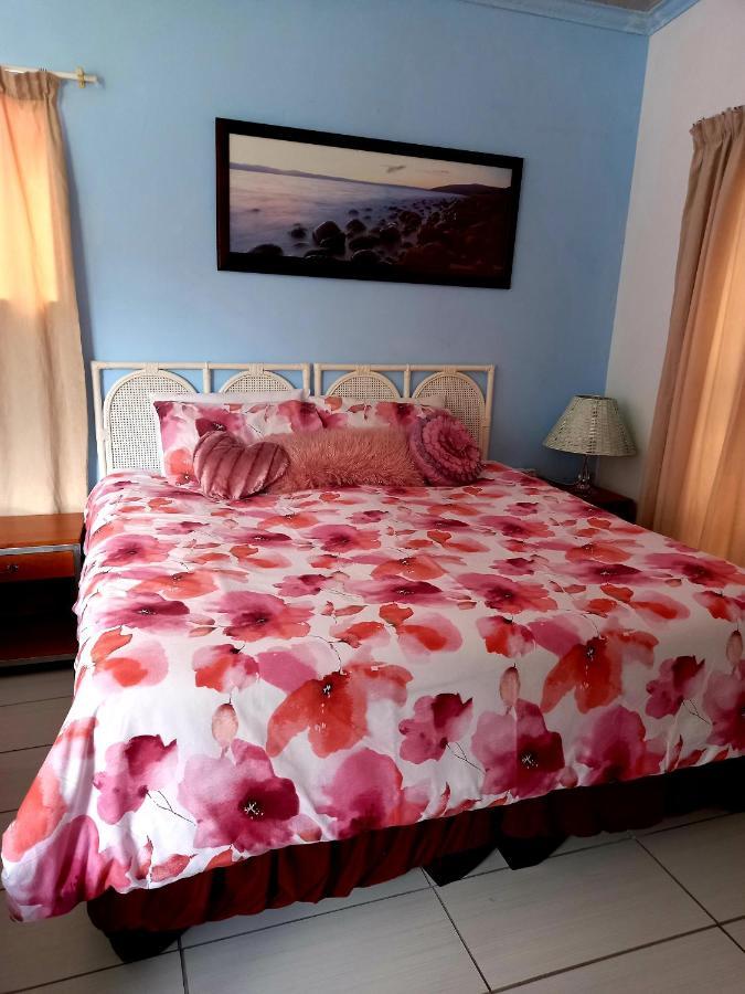 36 Df Strauss Street Appartement Kleinmond Buitenkant foto