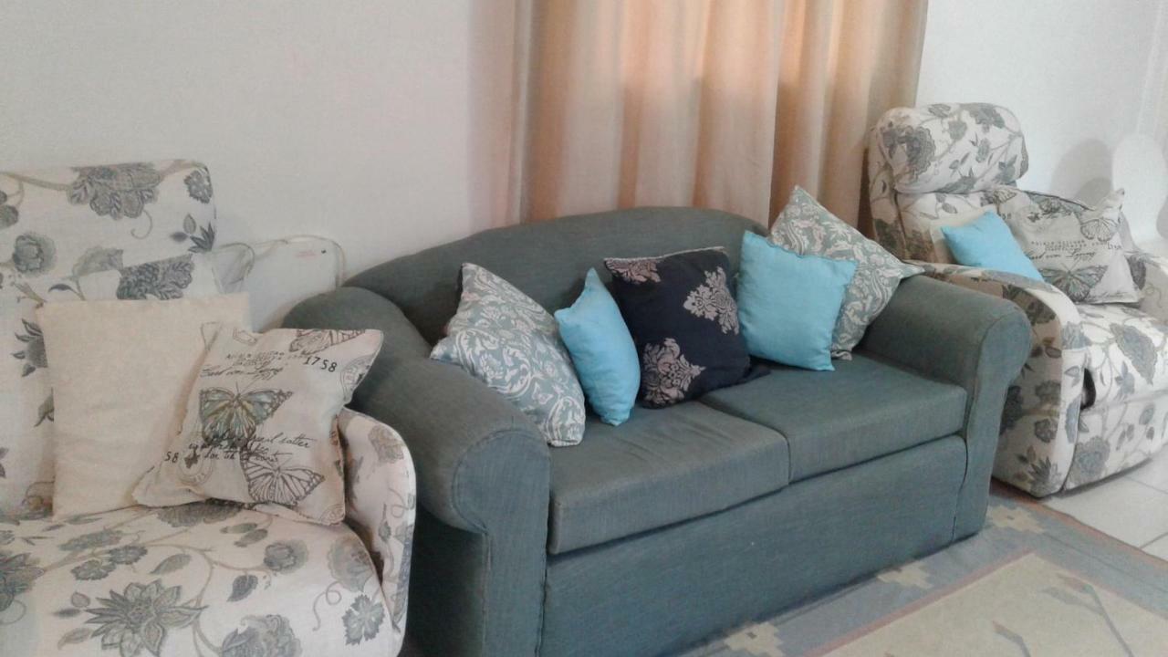36 Df Strauss Street Appartement Kleinmond Buitenkant foto