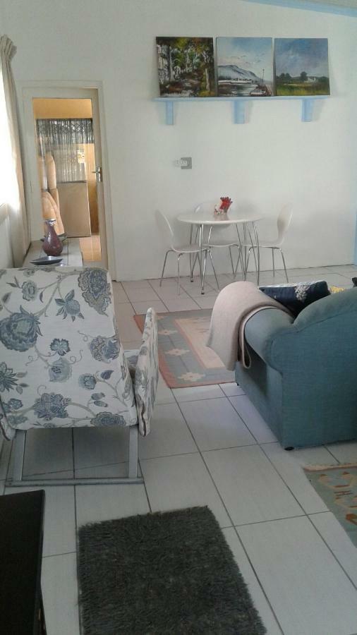 36 Df Strauss Street Appartement Kleinmond Buitenkant foto