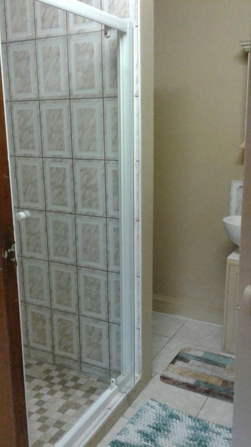 36 Df Strauss Street Appartement Kleinmond Buitenkant foto